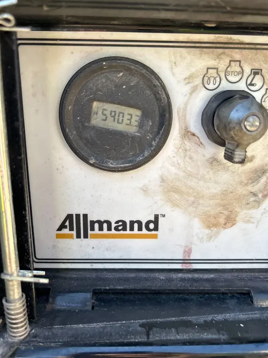 2020 Allmand NLV-K1005 Portable Light Tower