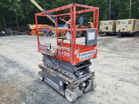2017 Skyjack SJIII3219 Scissor Lift
