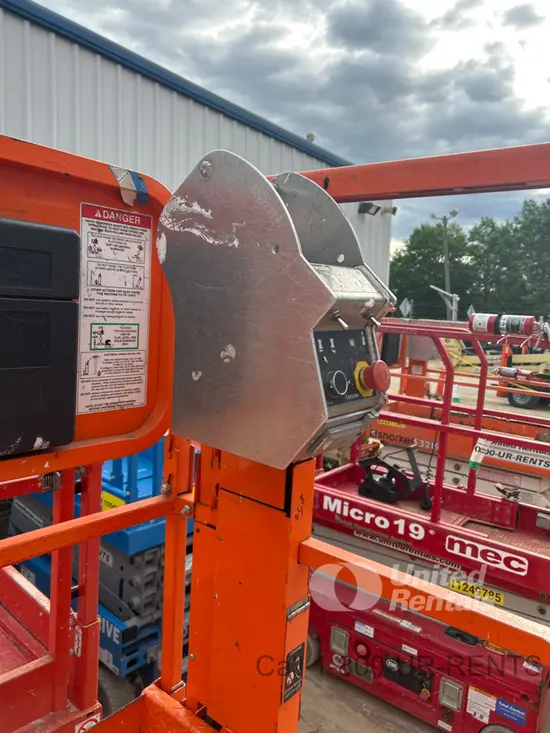 2019 Snorkel S3226E Scissor Lift