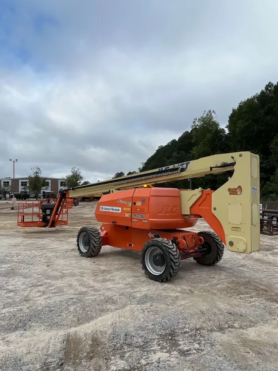 2016 JLG 800AJ Articulating Boom Lift