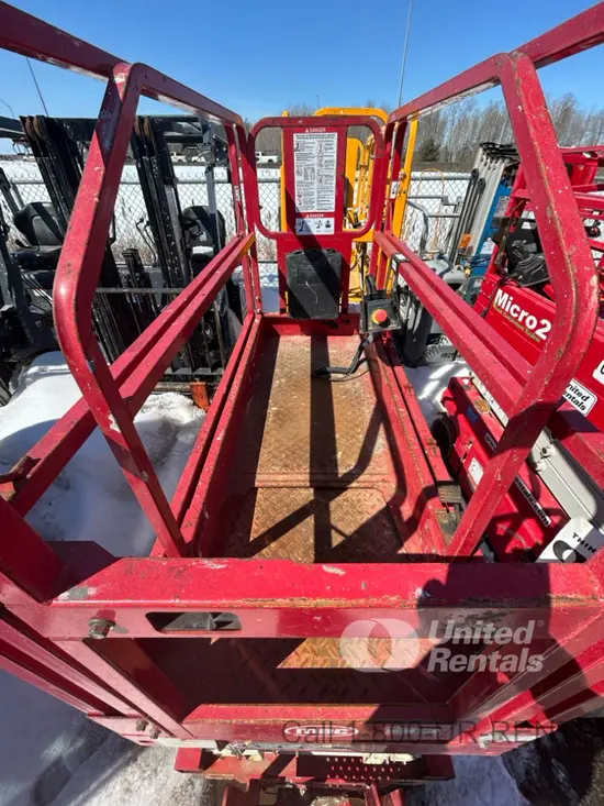 2020 MEC 1930SE Scissor Lift