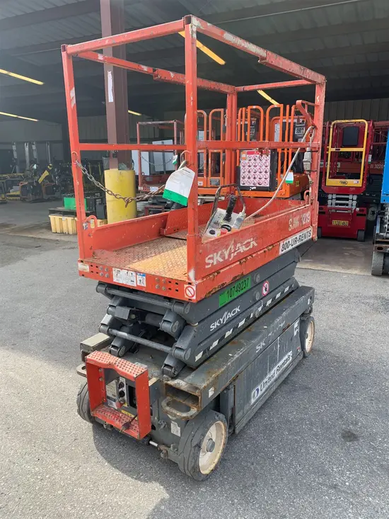 2018 Skyjack SJIII3219 Scissor Lift