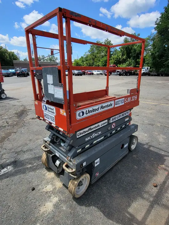2017 Skyjack SJIII3219 Scissor Lift