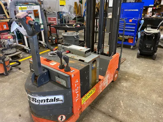 2017 Toyota 6BWC20 Warehouse Forklift