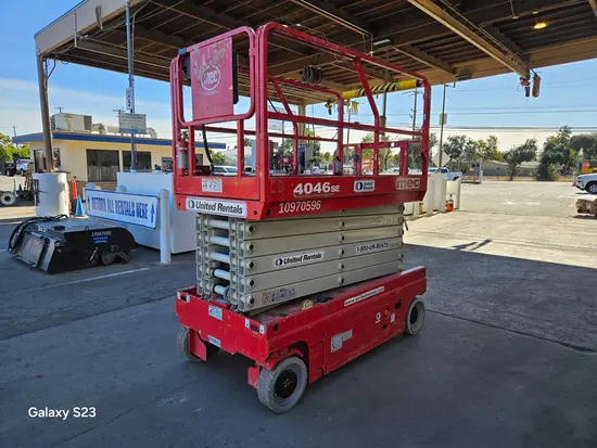 2019 MEC 4046SE Scissor Lift