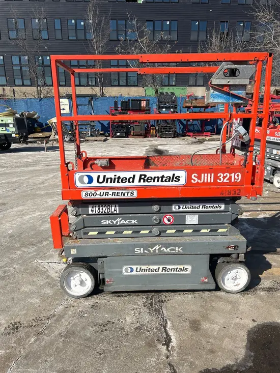 2017 Skyjack SJIII3219 Scissor Lift