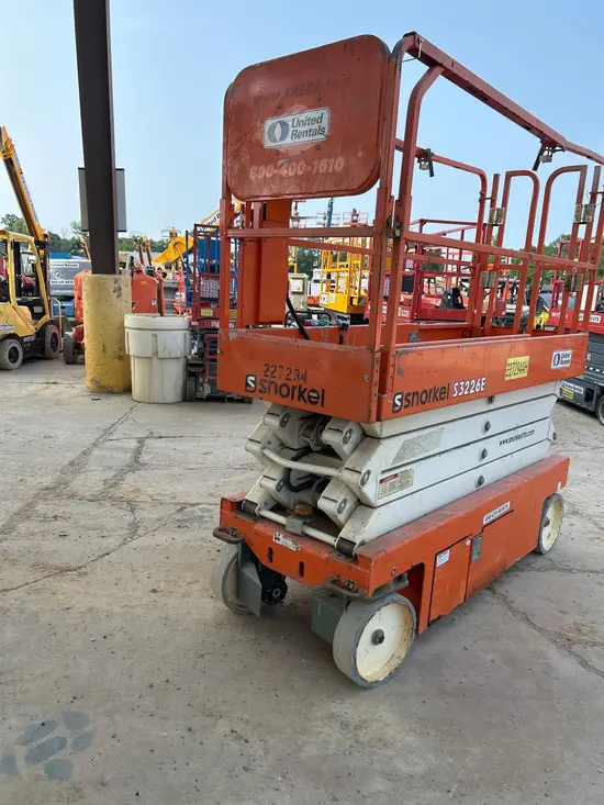 2019 Snorkel S3226E Scissor Lift