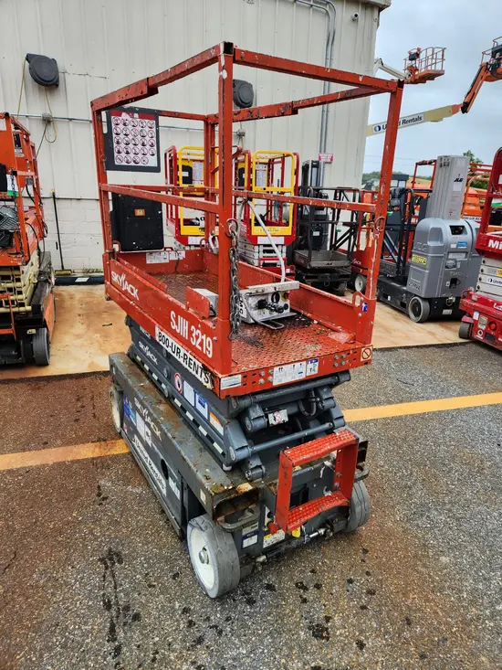 2018 Skyjack SJIII3219 Scissor Lift