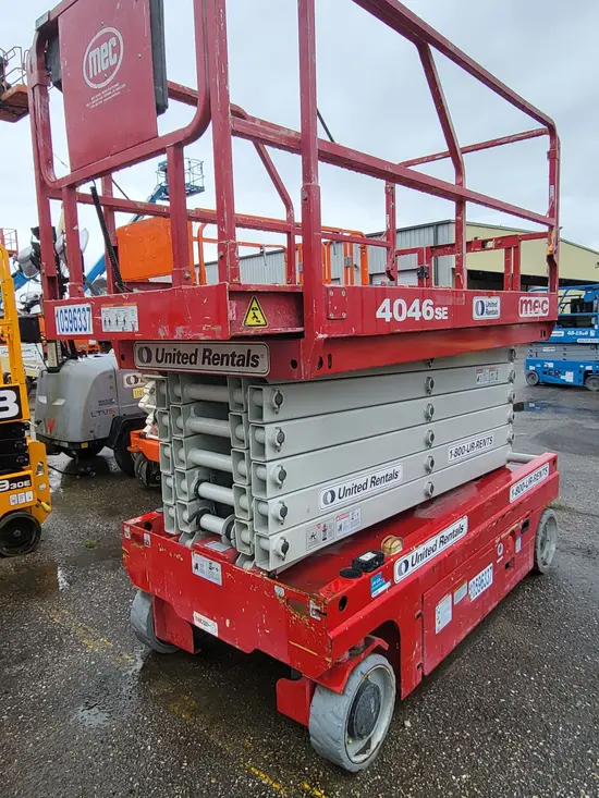 2017 MEC 4046SE Scissor Lift