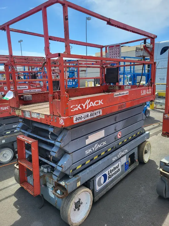 2014 Skyjack SJIII4632 Scissor Lift