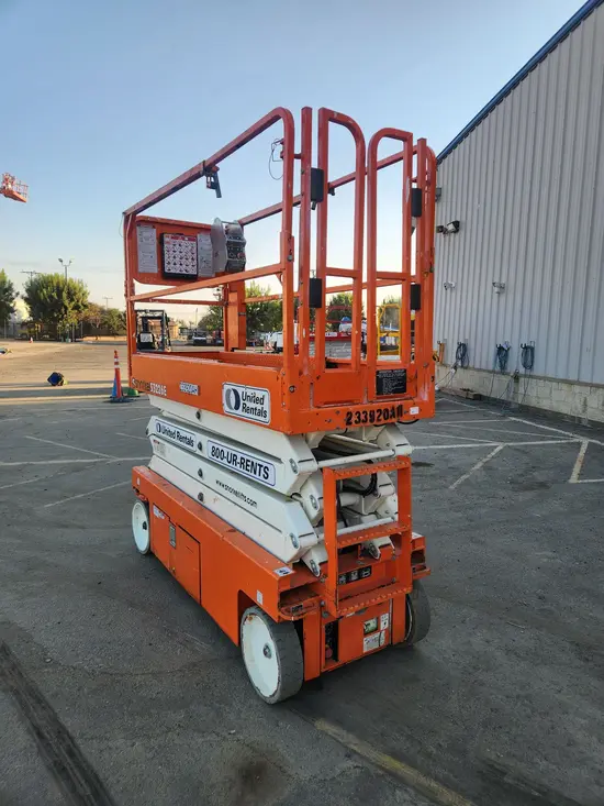 2019 Snorkel S3226E Scissor Lift