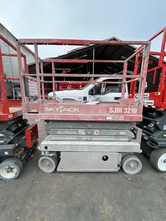 2018 Skyjack SJIII3219 Scissor Lift