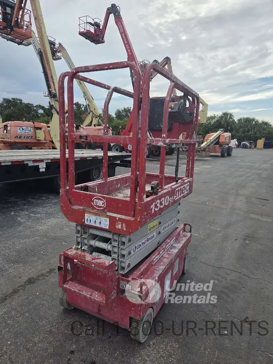 2018 MEC 1330SE Scissor Lift