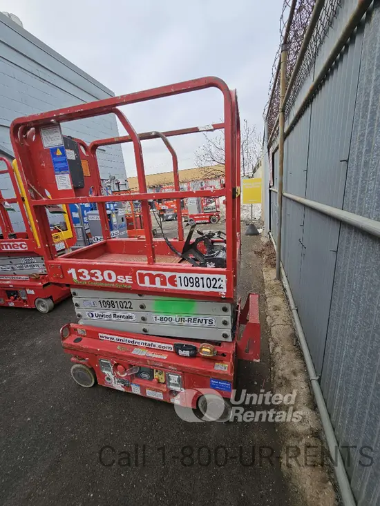 2019 MEC 1330SE Scissor Lift