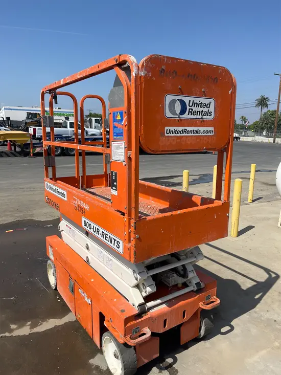 2018 Snorkel S3219E Scissor Lift