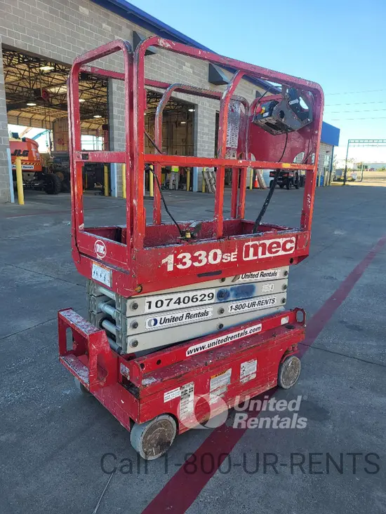 2018 MEC 1330SE Scissor Lift