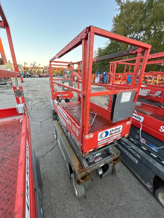 2018 Skyjack SJIII3219 Scissor Lift