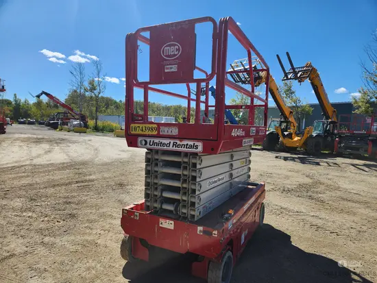 2018 MEC 4046SE Scissor Lift