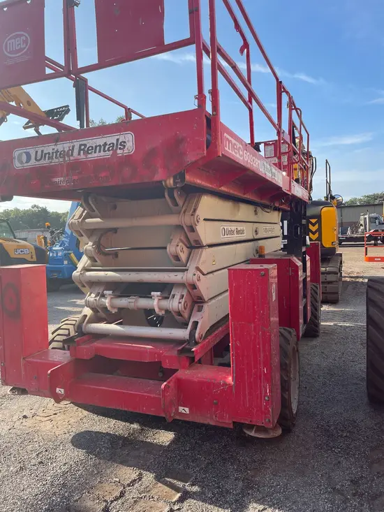 2018 MEC 6092RT Rough Terrain Scissor Lift
