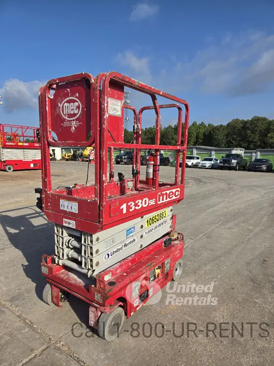 2017 MEC 1330SE Scissor Lift
