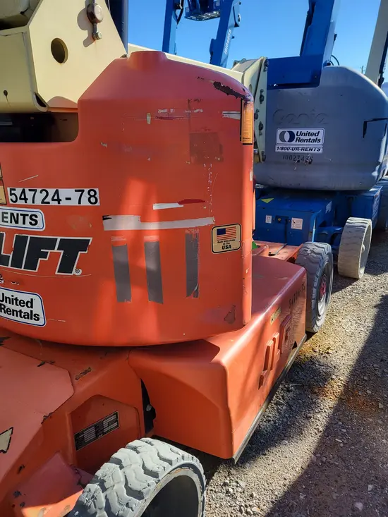 2012 JLG E400AJPN Articulating Boom Lift