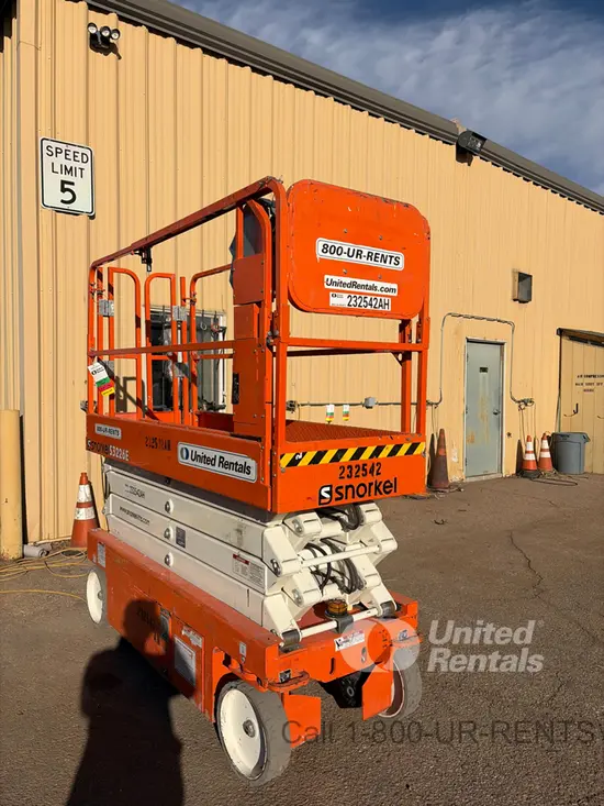 2019 Snorkel S3226E Scissor Lift
