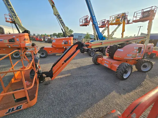 2017 JLG 600AJ Articulating Boom Lift