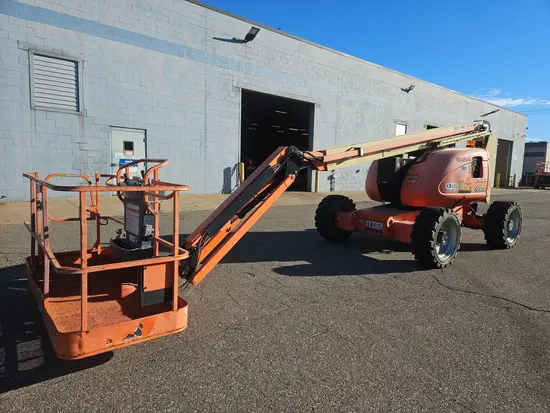 2013 JLG 600AJ Articulating Boom Lift