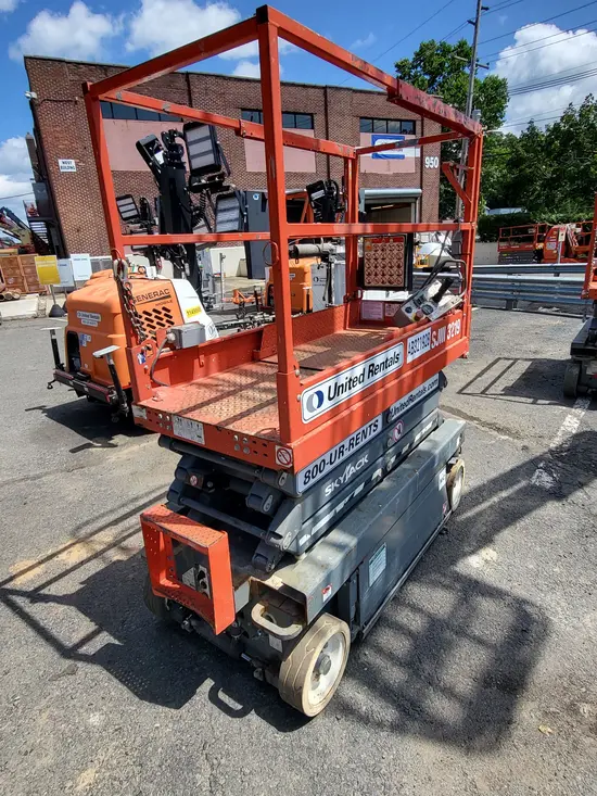 2017 Skyjack SJIII3219 Scissor Lift