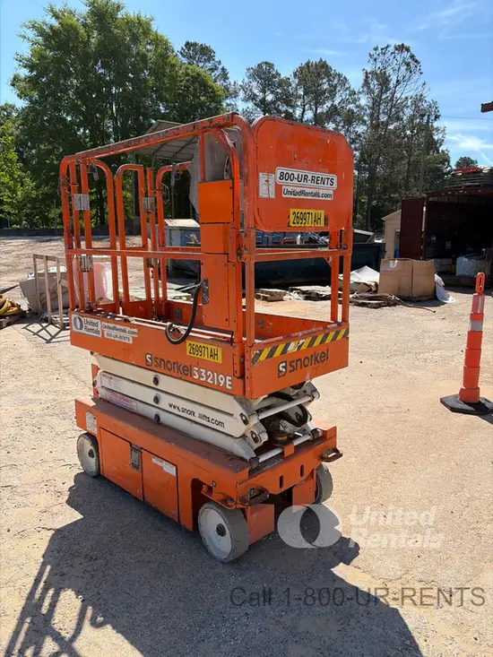 2021 Snorkel S3219E Scissor Lift