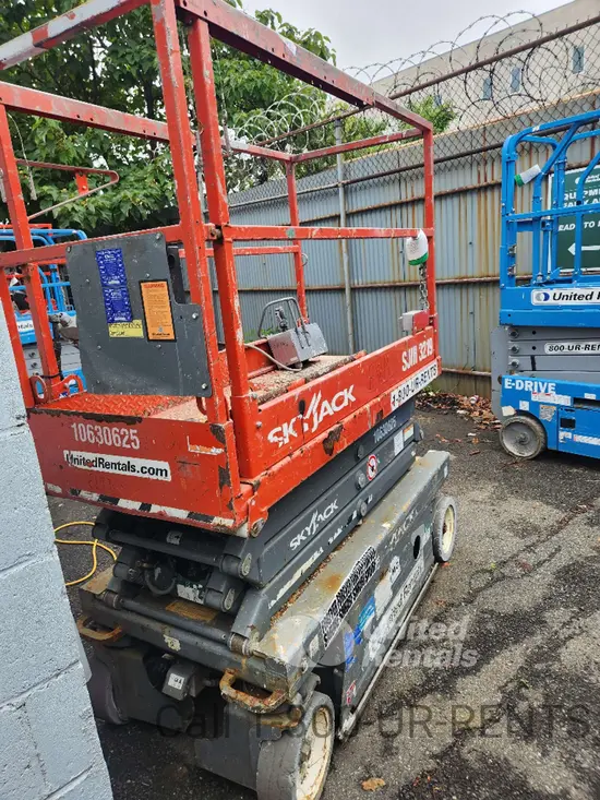 2017 Skyjack SJIII3219 Scissor Lift