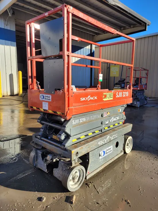 2017 Skyjack SJIII3219 Scissor Lift