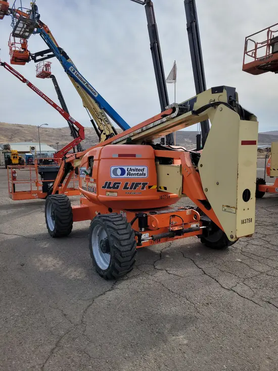 2017 JLG 600AJ Articulating Boom Lift