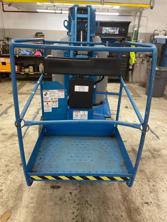 2018 Genie GR-26J Vertical Mast Boom Lift
