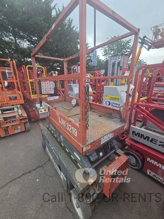 2017 Skyjack SJIII3219 Scissor Lift
