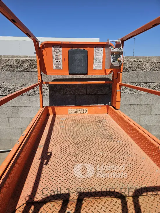 2018 Snorkel S4726E Scissor Lift