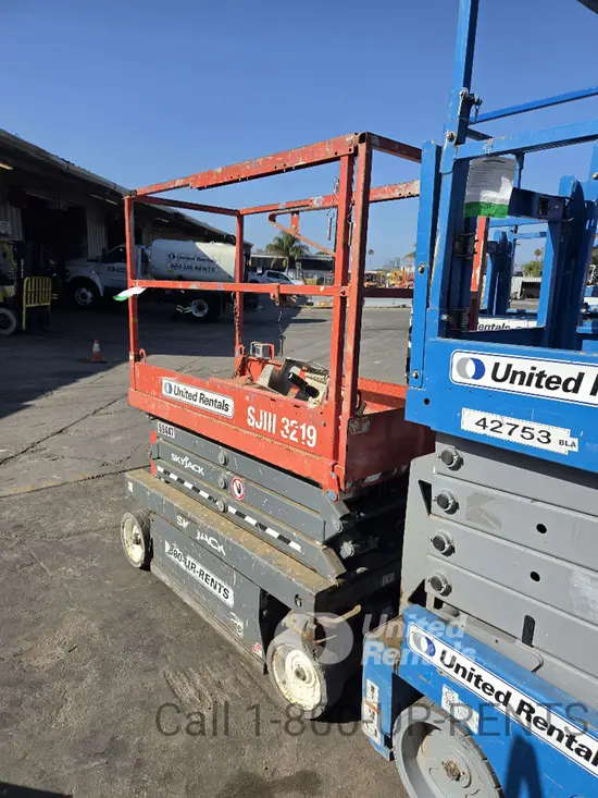 2018 Skyjack SJIII3219 Scissor Lift