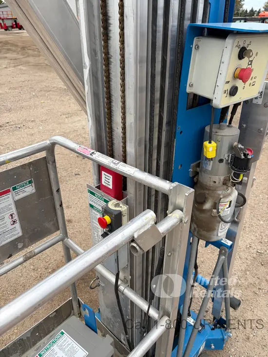 2018 Genie AWP-40SDC Pusharound Lift