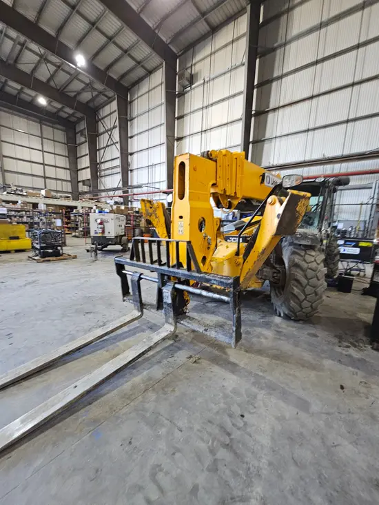 2021 JCB 512-56 Forklift