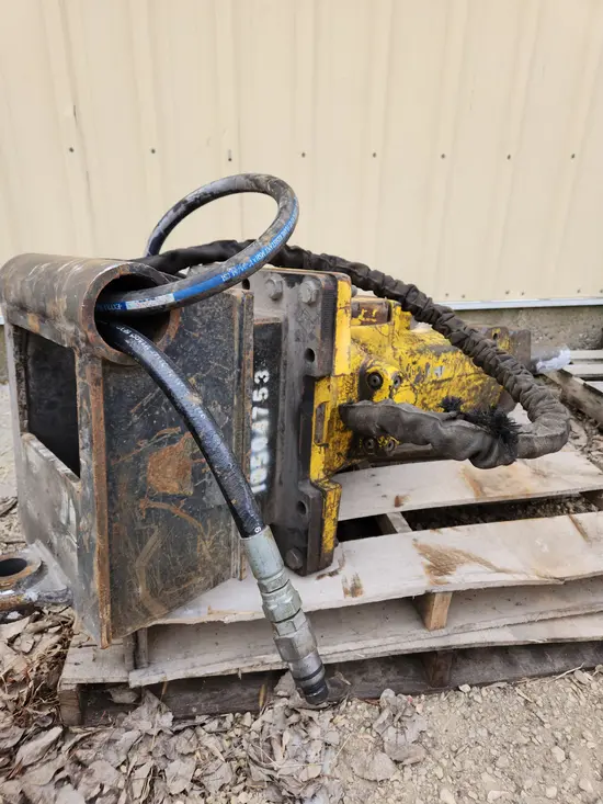 2016 Atlas Copco SB 452 Attachment
