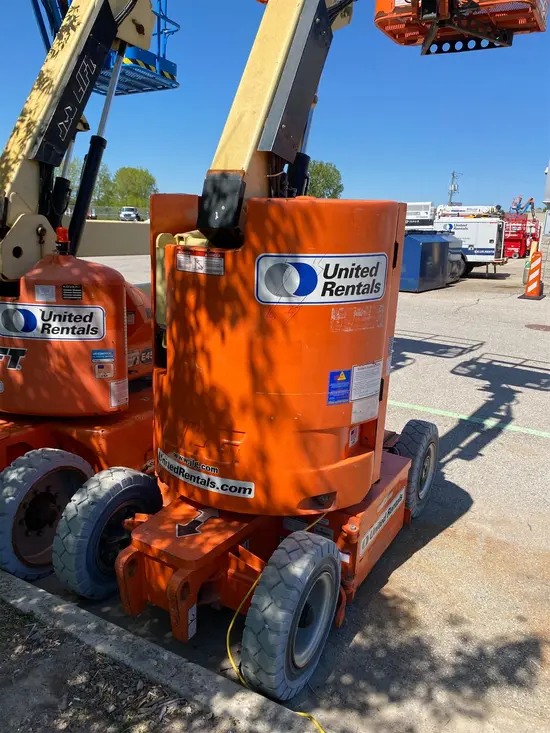 2018 JLG E300AJP Articulating Boom Lift