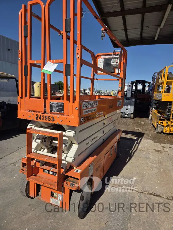 2020 Snorkel S3226E Scissor Lift