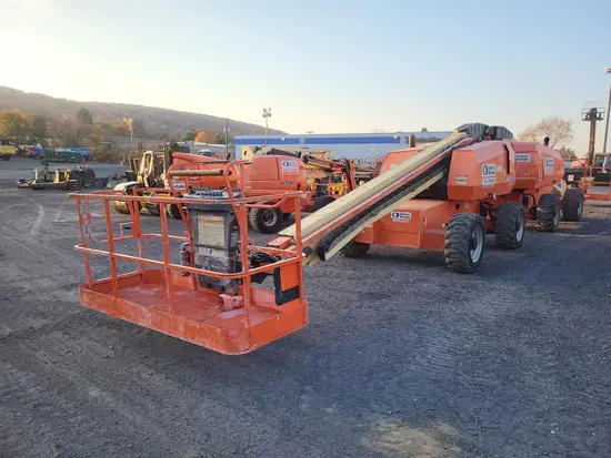 2017 JLG 600S Boom Lift