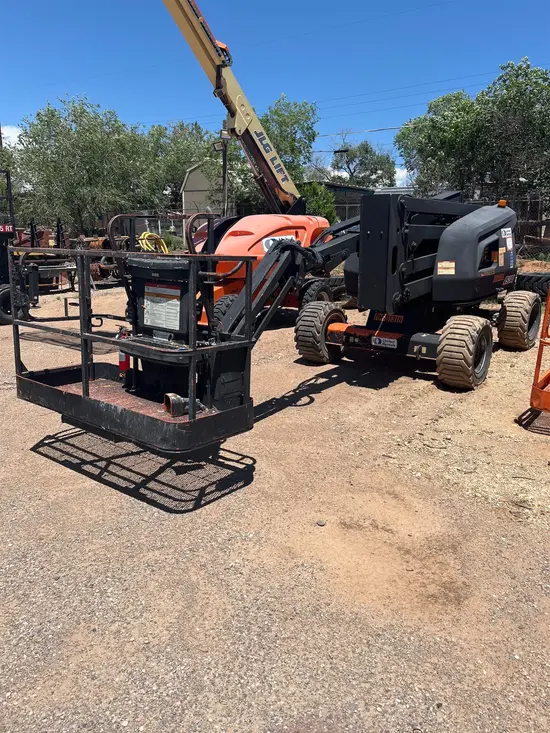 2016 JLG 450AJ Articulating Boom Lift