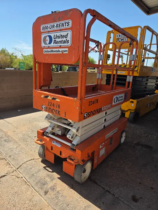 2019 Snorkel S3219E Scissor Lift