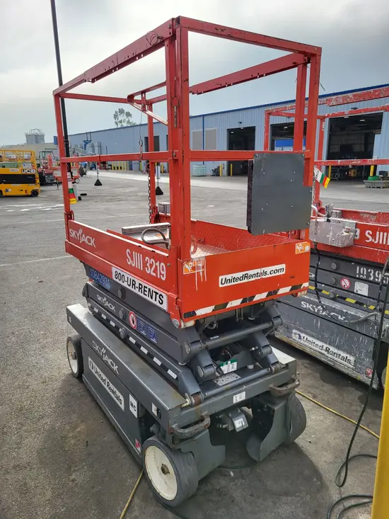 2018 Skyjack SJIII3219 Scissor Lift