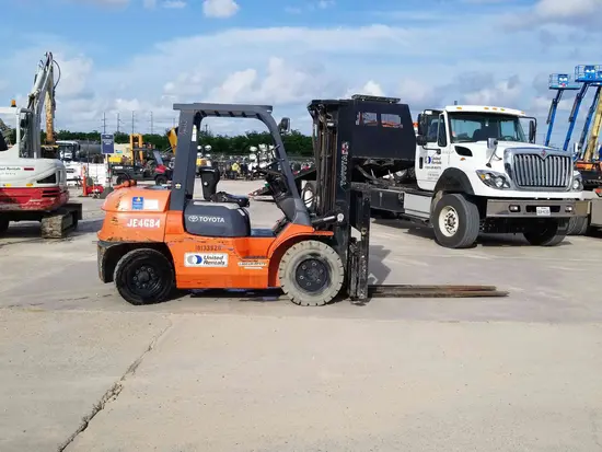 2013 Toyota 7FDU35 Forklift