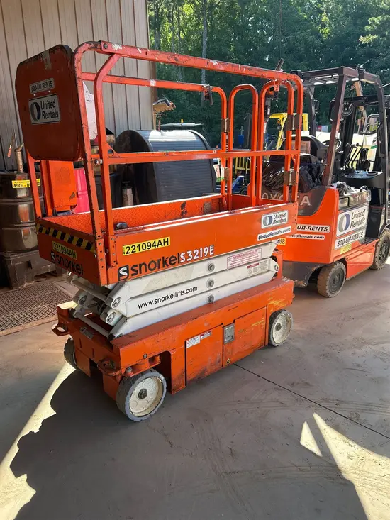2019 Snorkel S3219E Scissor Lift