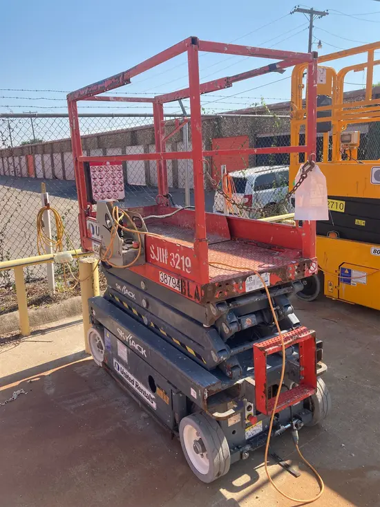 2016 Skyjack SJIII3219 Scissor Lift