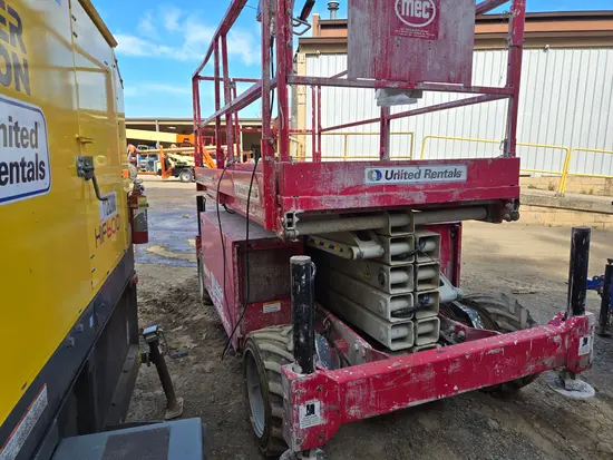 2017 MEC 4069RT Rough Terrain Scissor Lift